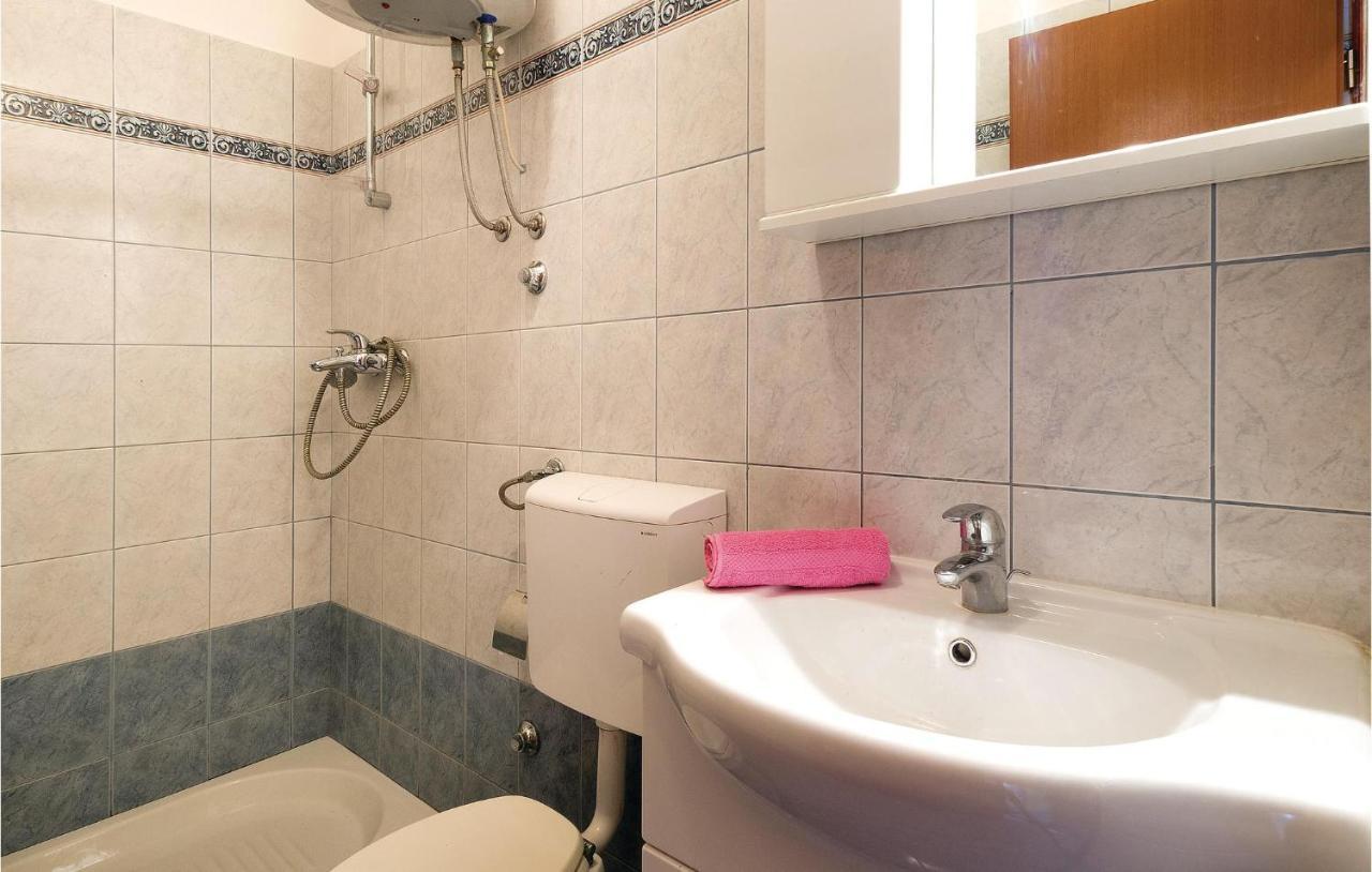 Awesome Apartment In Pula With Wifi Eksteriør bilde