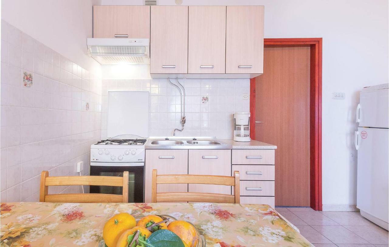 Awesome Apartment In Pula With Wifi Eksteriør bilde
